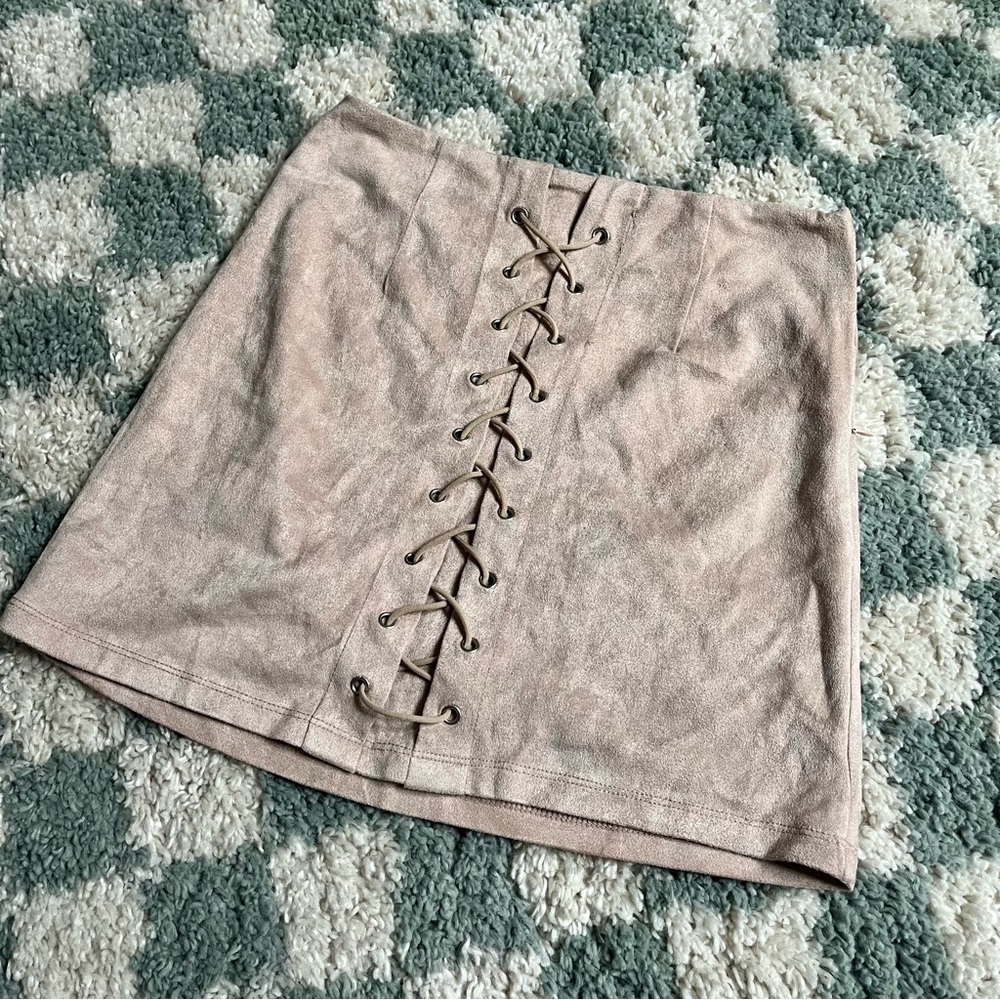 Seek the Label pink mini skirt, size small